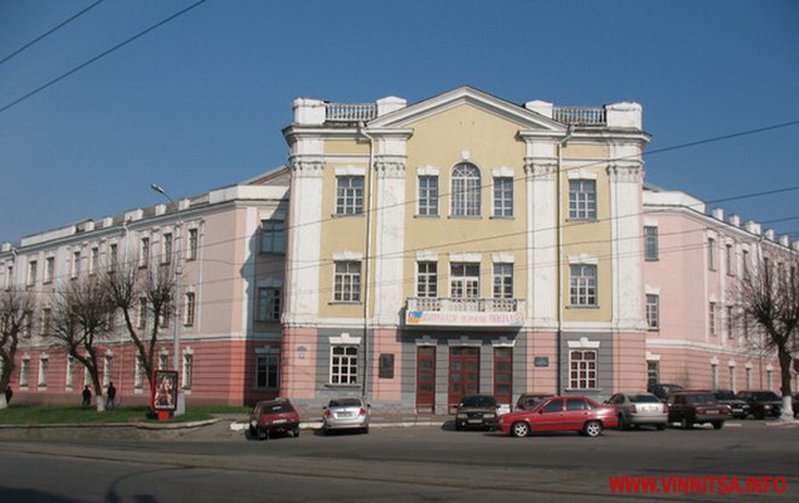 Як за понад століття змінилась вінницька школа, де викладав Леонтович. Фото - фото 2