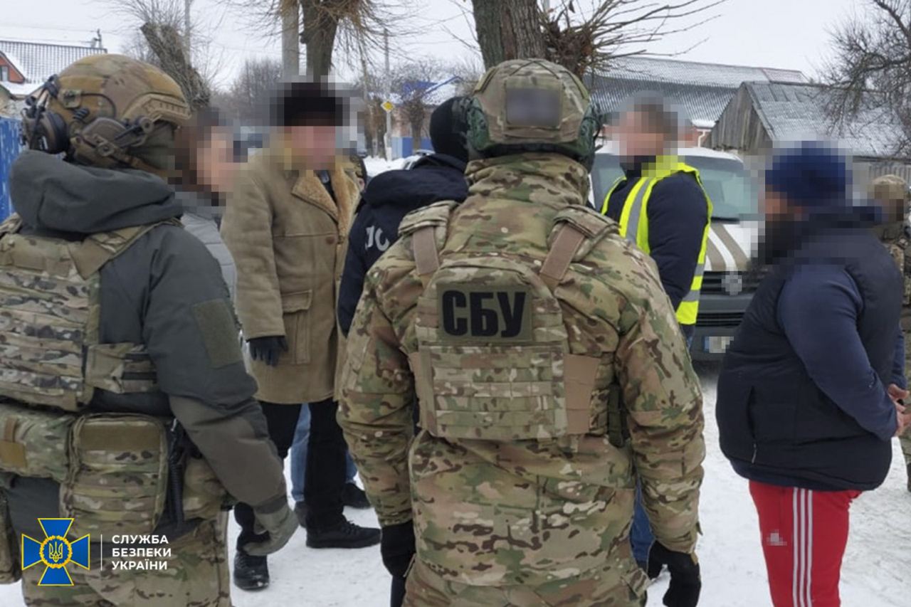 СБУ заблокувала ще 5 «схем для ухилянтів»: серед фігурантів – директор театру у Кропивницькому - фото 3