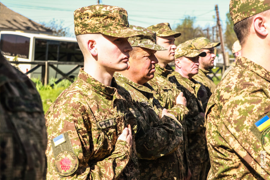 На Вінниччині відкрили меморіальну дошку в пам'ять про героя бригади «Червона Калина» - фото 2