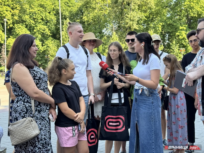 Що вінничани розповіли про Вінницю всій Україні: закулісся зйомок ранкового шоу «на плюсах»