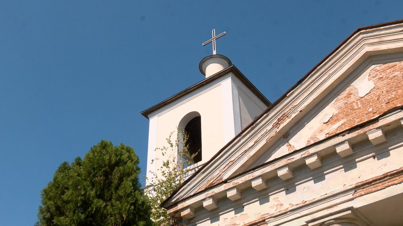 На Черкащині розсипається унікальний Костел