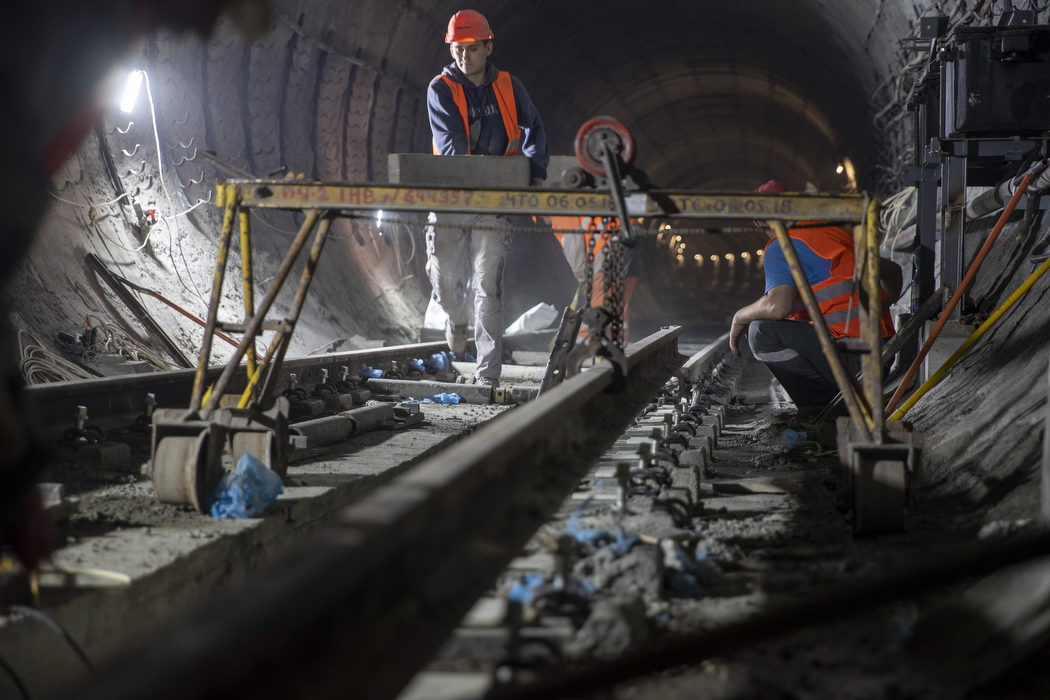 Мер Києва показав, як триває завершальний етап робіт на перегоні між станціями метро «Деміївська» – «Либідська» - фото 3
