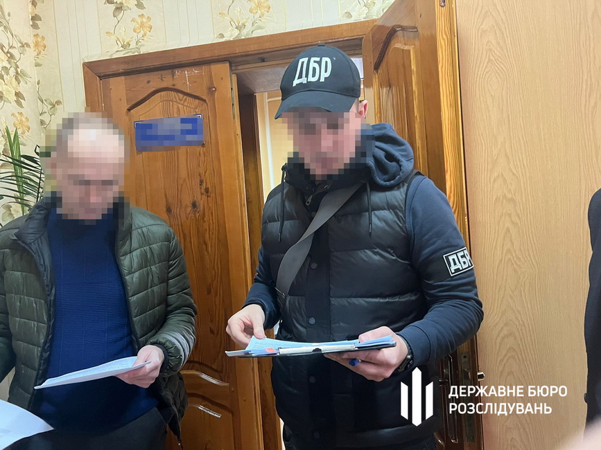 Комісія звільнила голову Тульчинської прокуратури, якого підозрюють у хабарі - фото 2