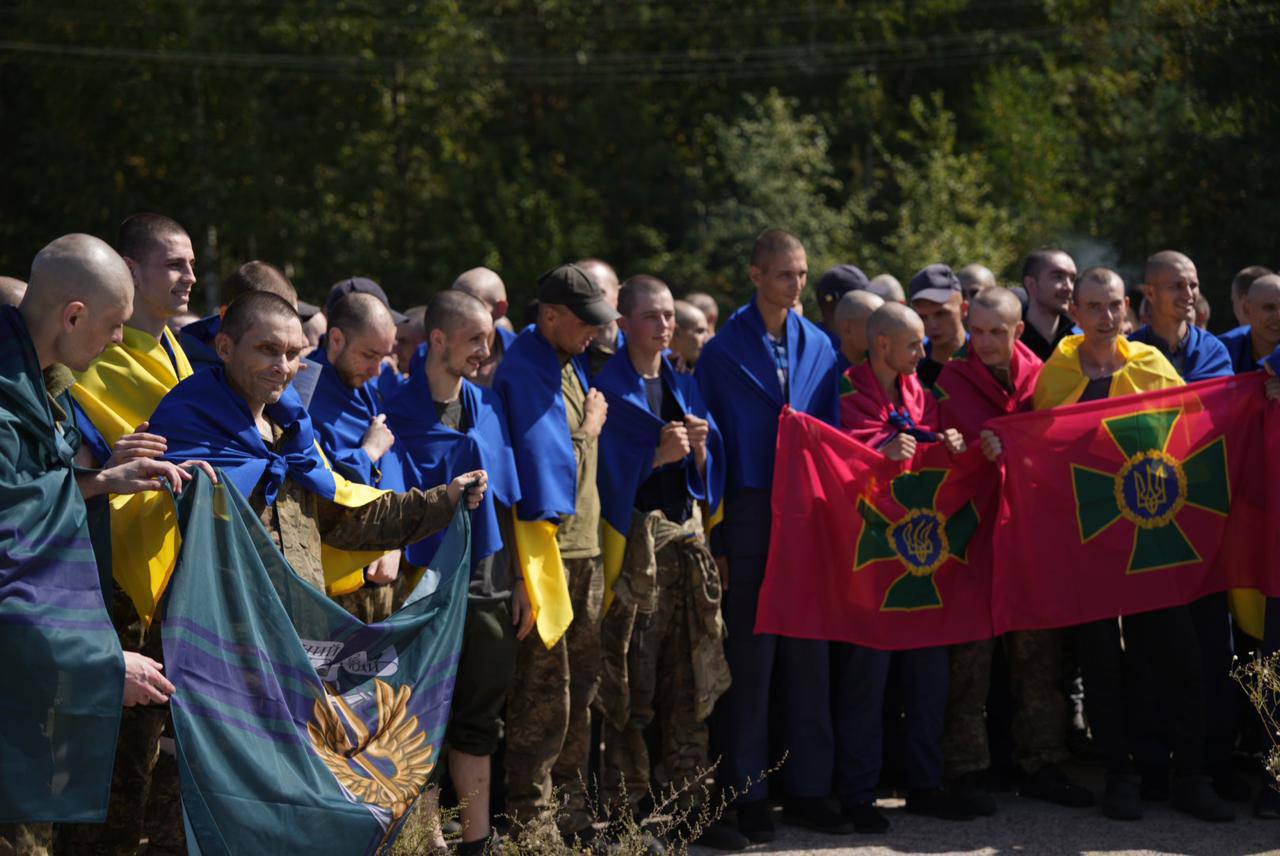 В День Незалежності додому з полону повернулись ще 115 українців