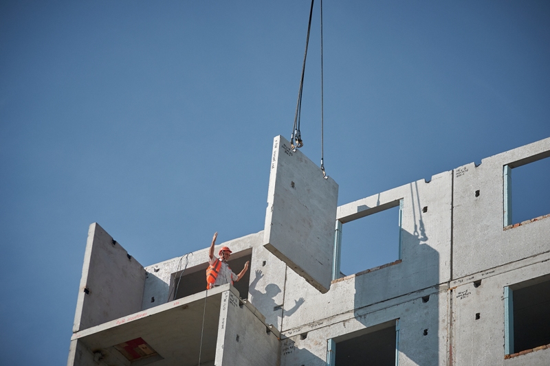 В уманському будинку тривають відновлювальні роботи