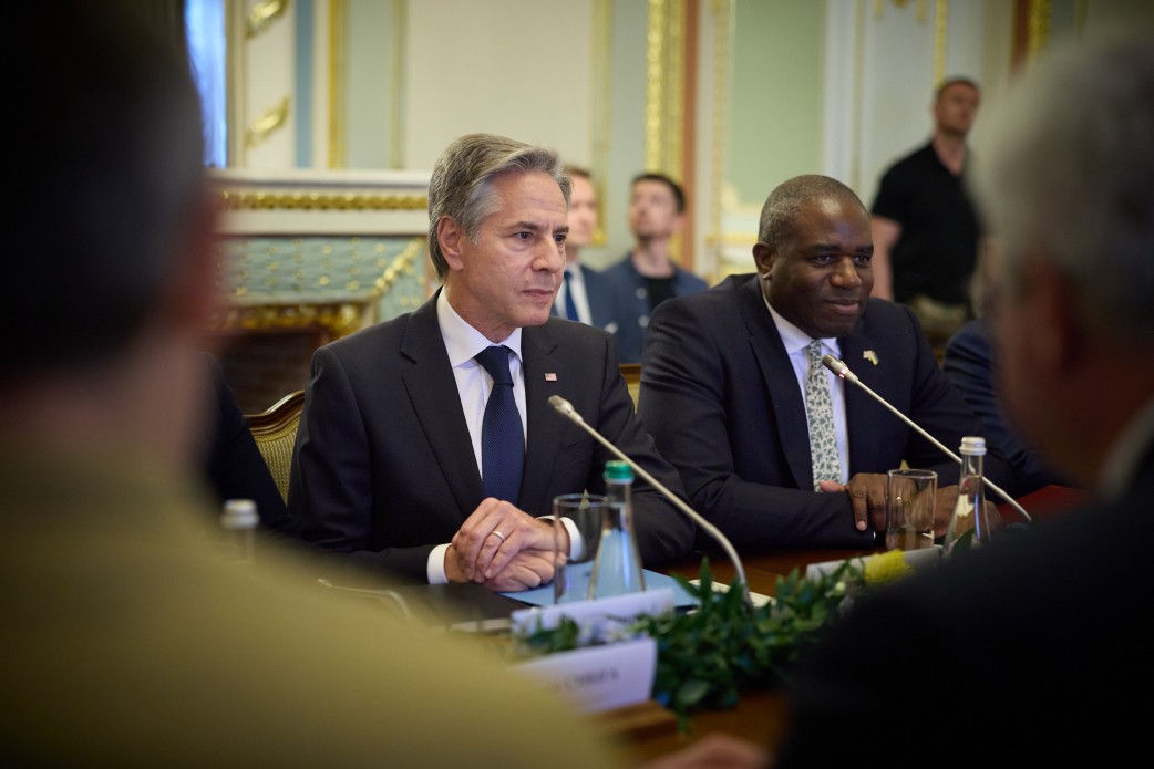 Президент України зустрівся з держсекретарем США й міністром закордонних справ Великої Британії