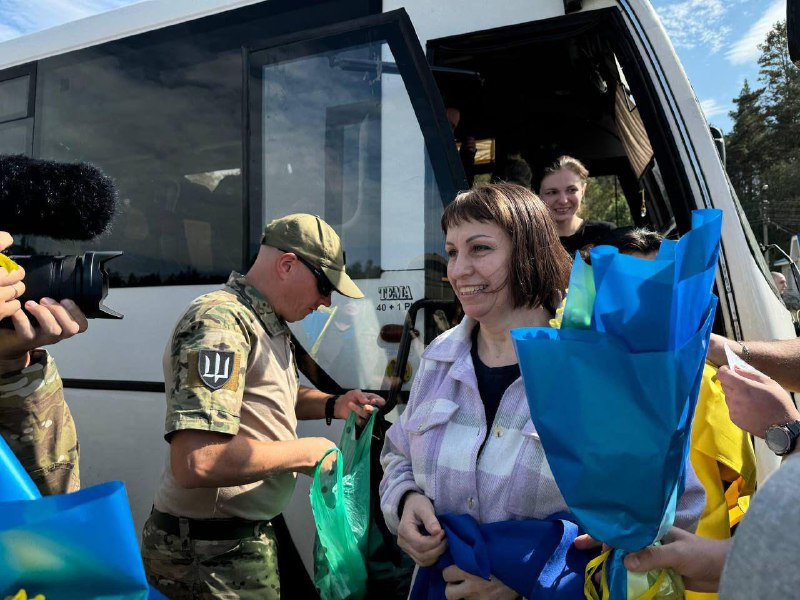 З російського полону повернули ще 49 українців та українок - фото 3