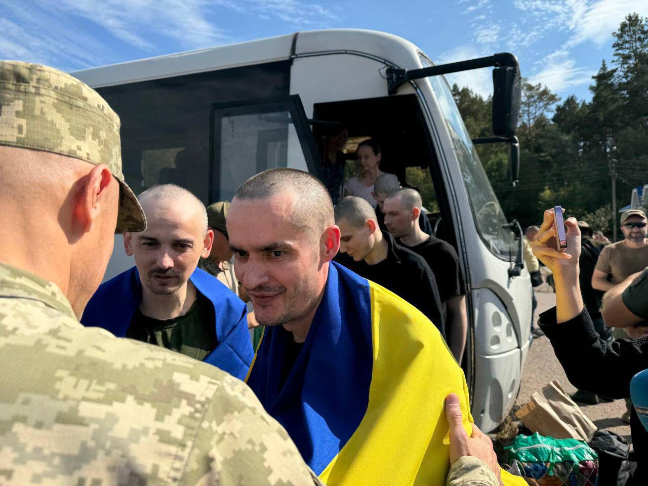 З російського полону повернули ще 49 українців та українок - фото 7