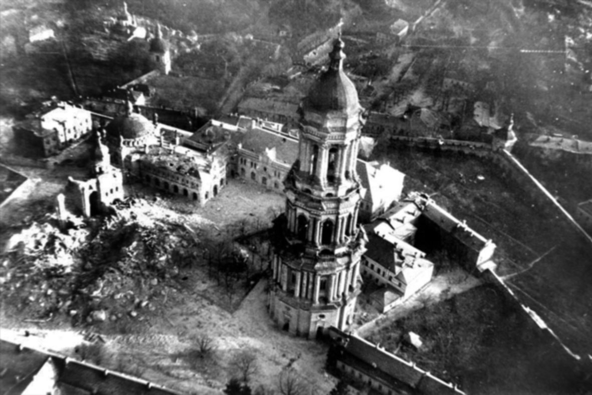 В Києві сьогодні згадують жертв теракту на Хрещатику - фото 2