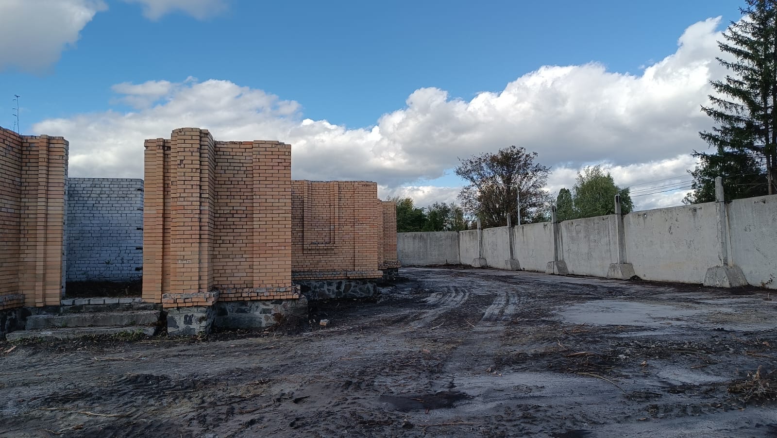 В Черкасах планують облаштувати меморіальний комплекс на території недобудованої церкви