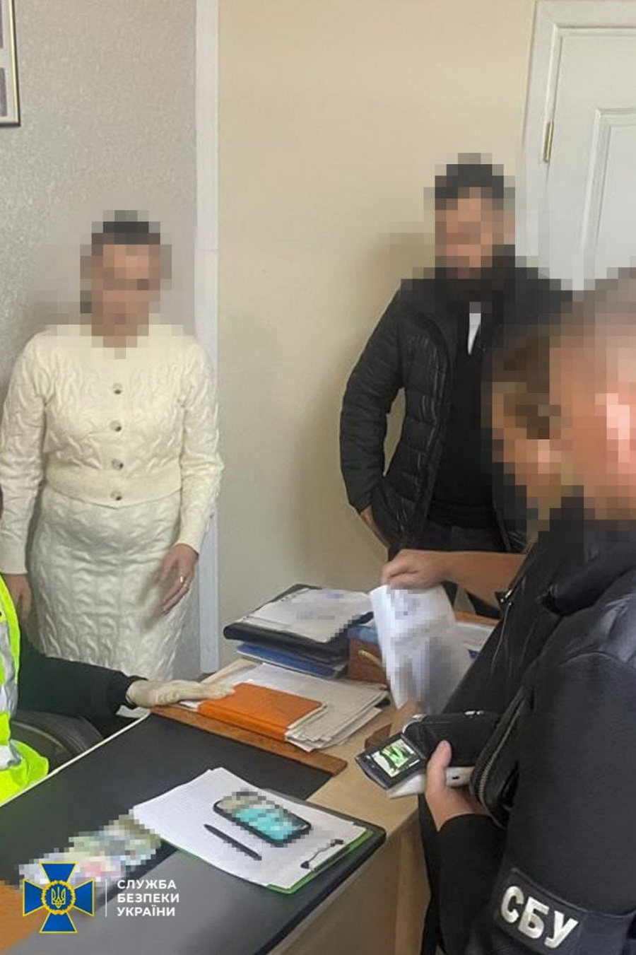 На Вінниччині викрили члена ВЛК і адвоката, які «продавали» довідки про непридатність до служби - фото 2