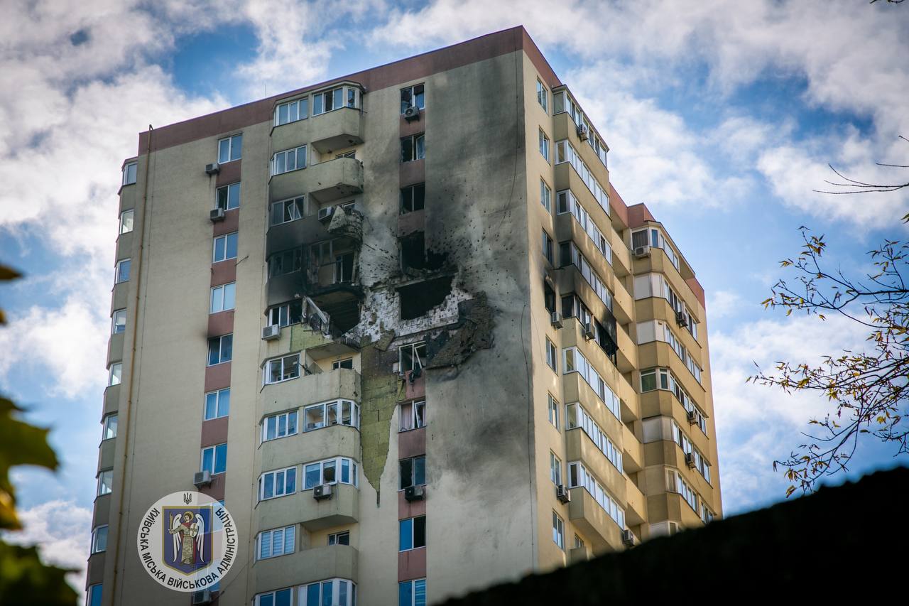 В КМВА показали наслідки ворожої атаки на Київ - фото 5