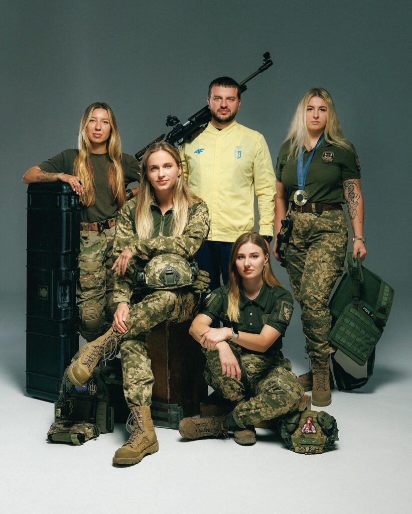 Черкаський стрілець Сергій Куліш взяв участь у фотосесії для календаря з українськими захисниками