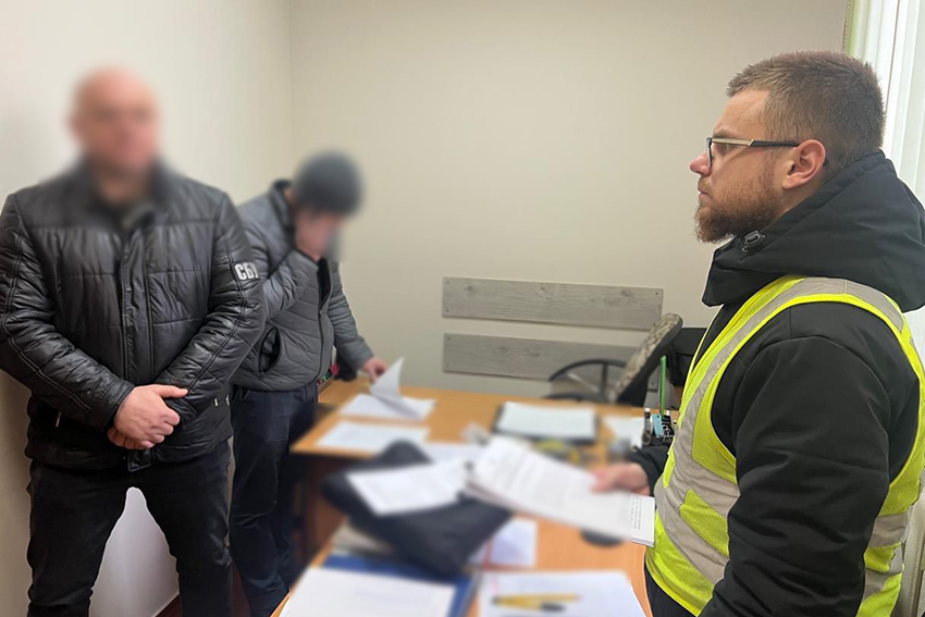 В столиці посадовці привласнили понад 6 млн грн з держбюджету на автомобілях «екстренки»