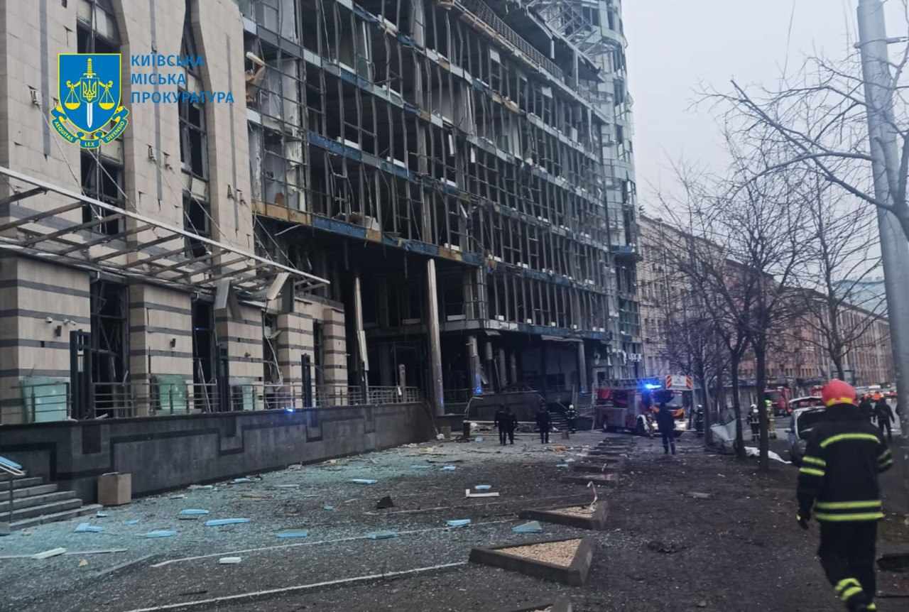 Прокуратура розпочала розслідування за фактом вчинення росією воєнного злочину в Києві