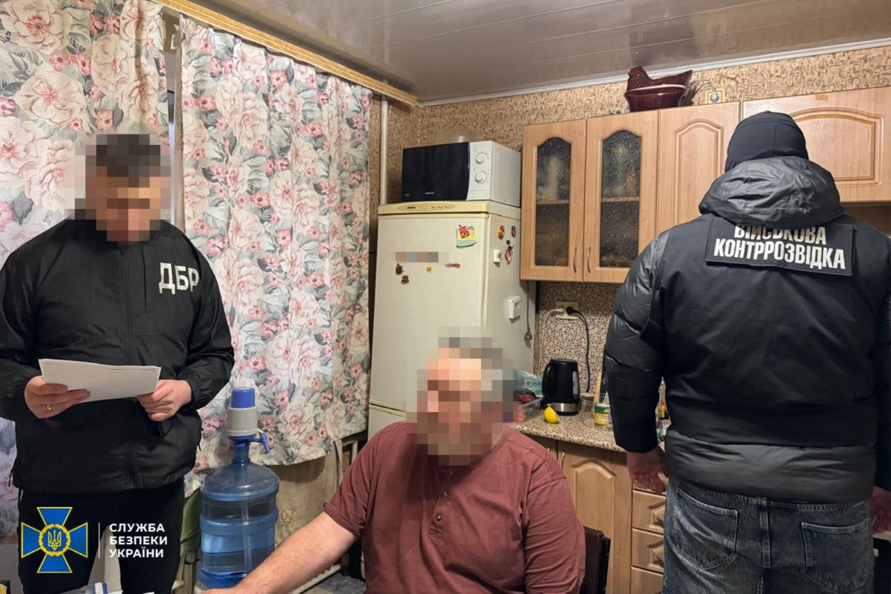 ДБР затримало генералів, через бездіяльність яких окупанти захопили частину Харківщини - фото 2