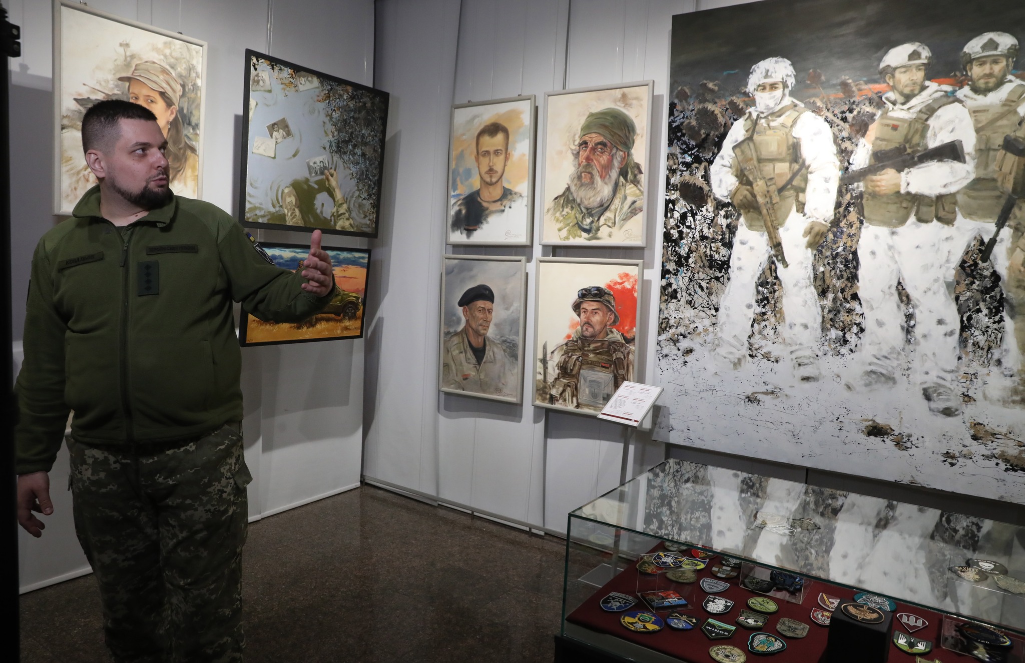 Музей історії міста Києва презентував виставковий проєкт «Архетип українського героя» - фото 3