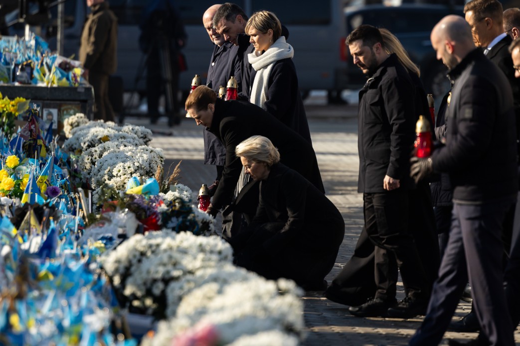 У столиці вшанували пам'ять всіх, хто віддав життя за Україну - фото 2