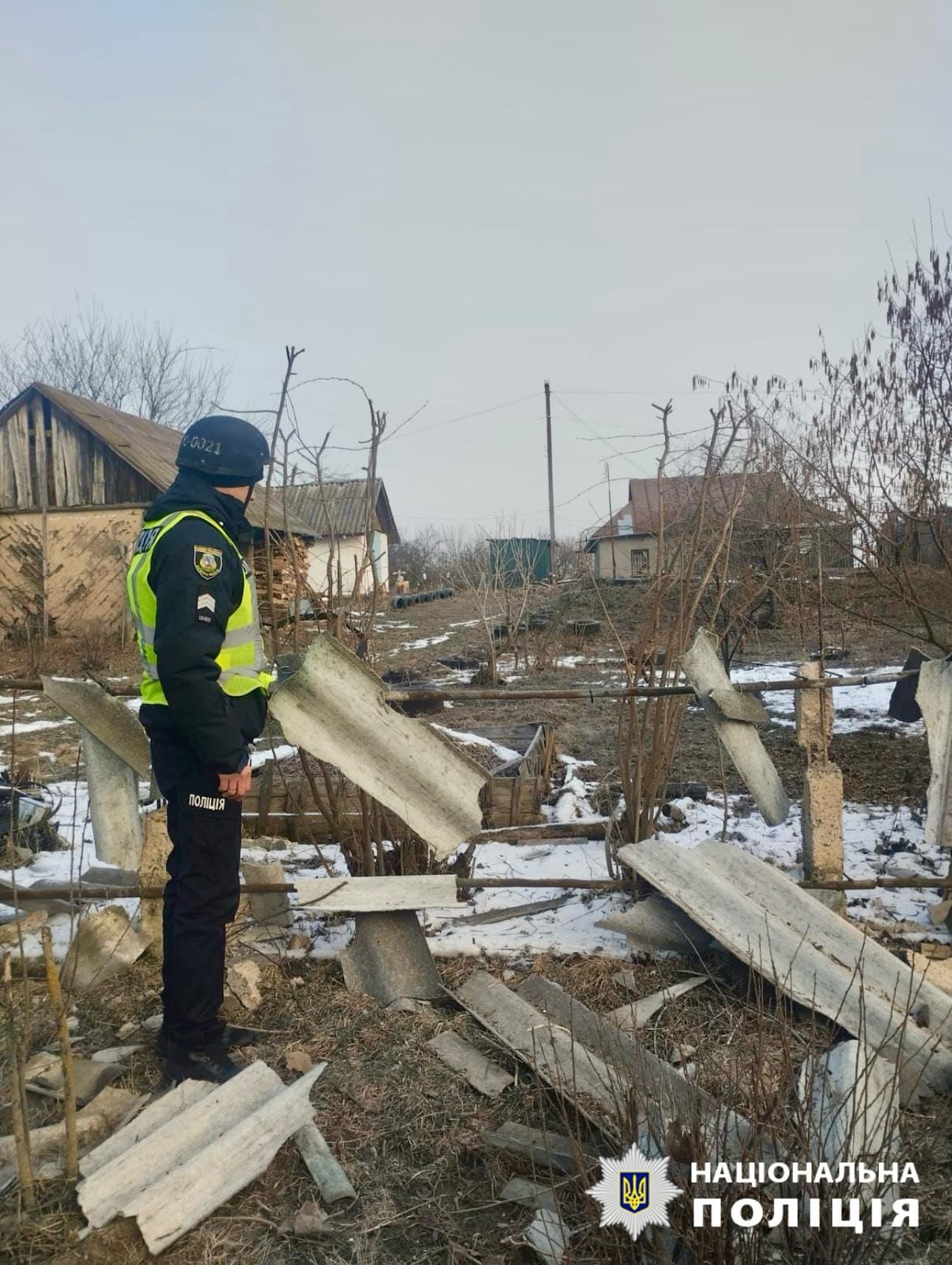 Пошкоджено будинки: на Київщині ліквідують наслідки російської атаки
