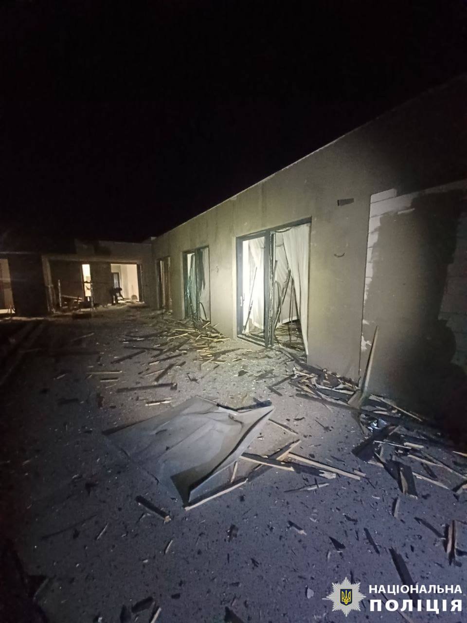 На Київщині внаслідок ворожої атаки пошкоджено житлові будинки