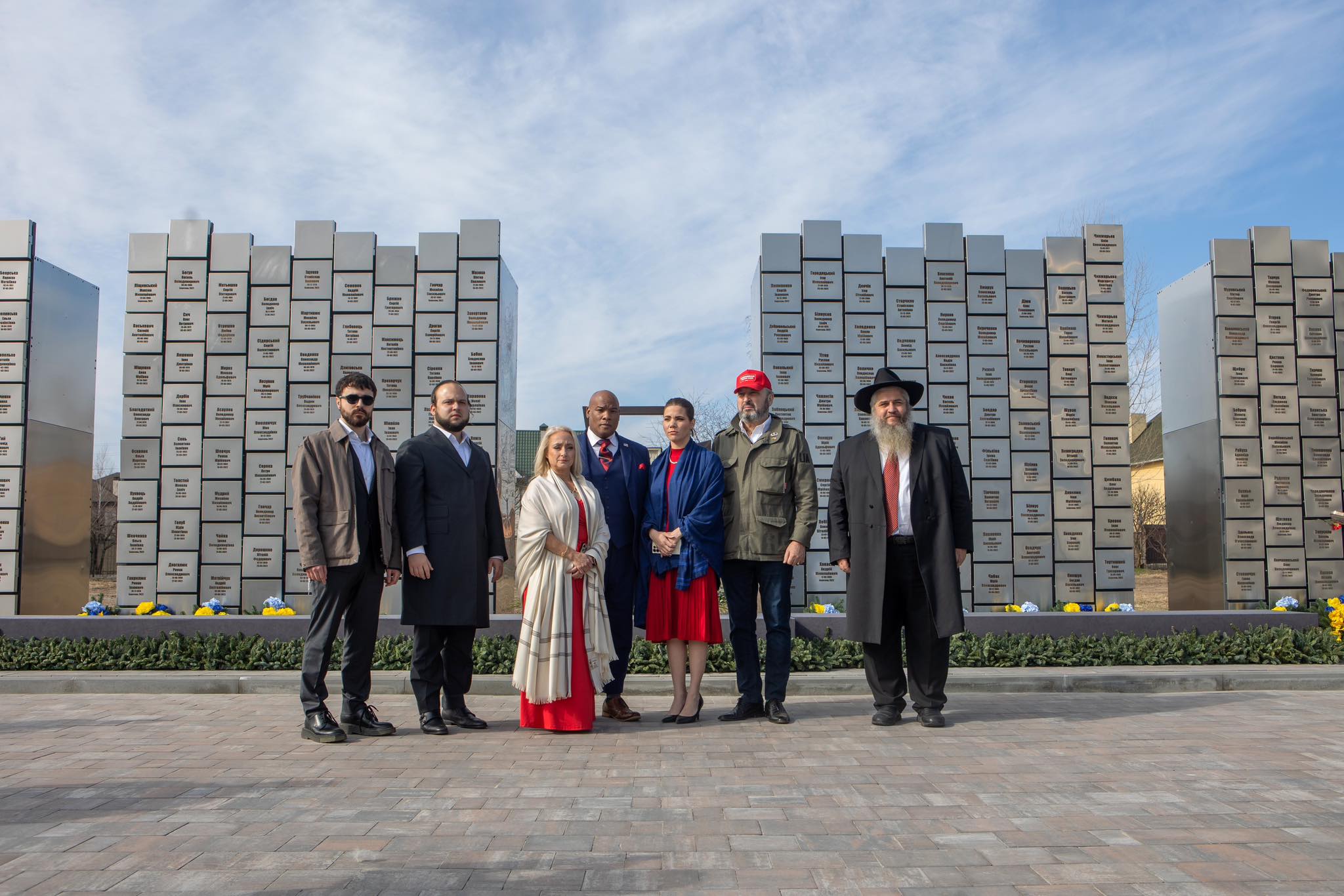 Особистий духовний радник Трампа відвідав Бучу, Ірпінь та Бородянку - фото 5