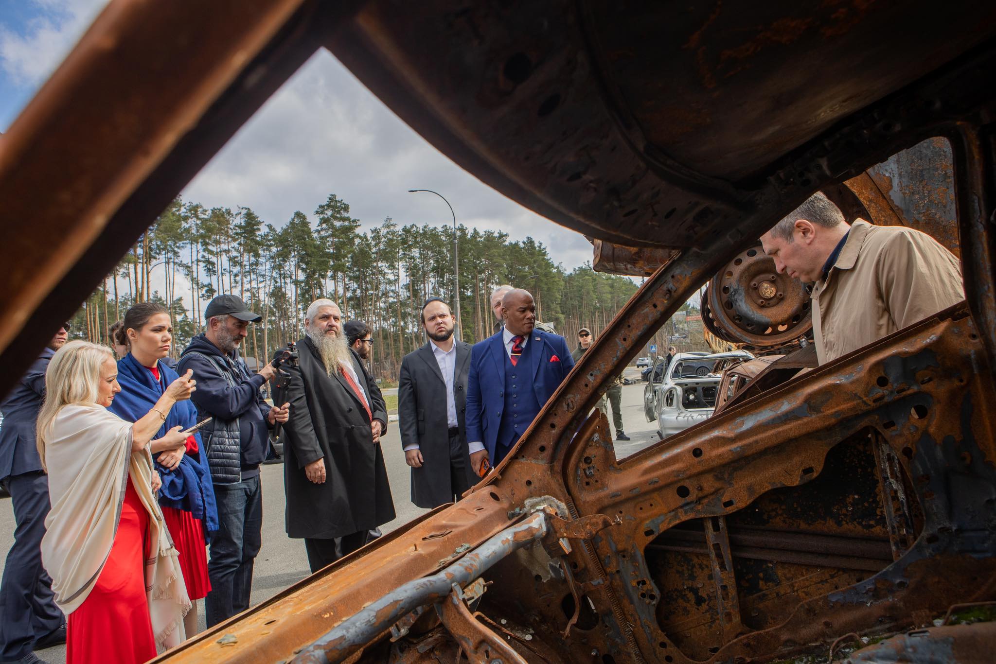 Особистий духовний радник Трампа відвідав Бучу, Ірпінь та Бородянку - фото 6