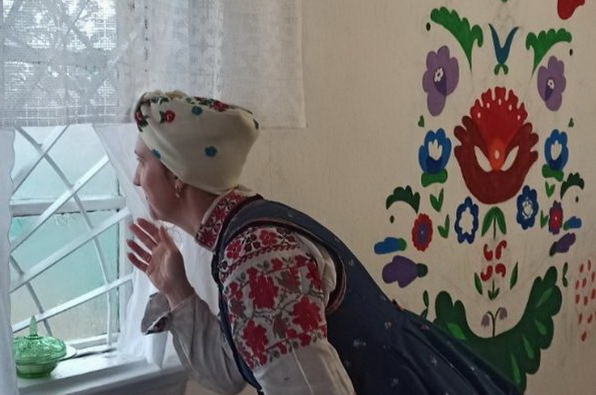 На Вінниччині відновили столітню хату-мазанку й перетворили її на культурний осередок