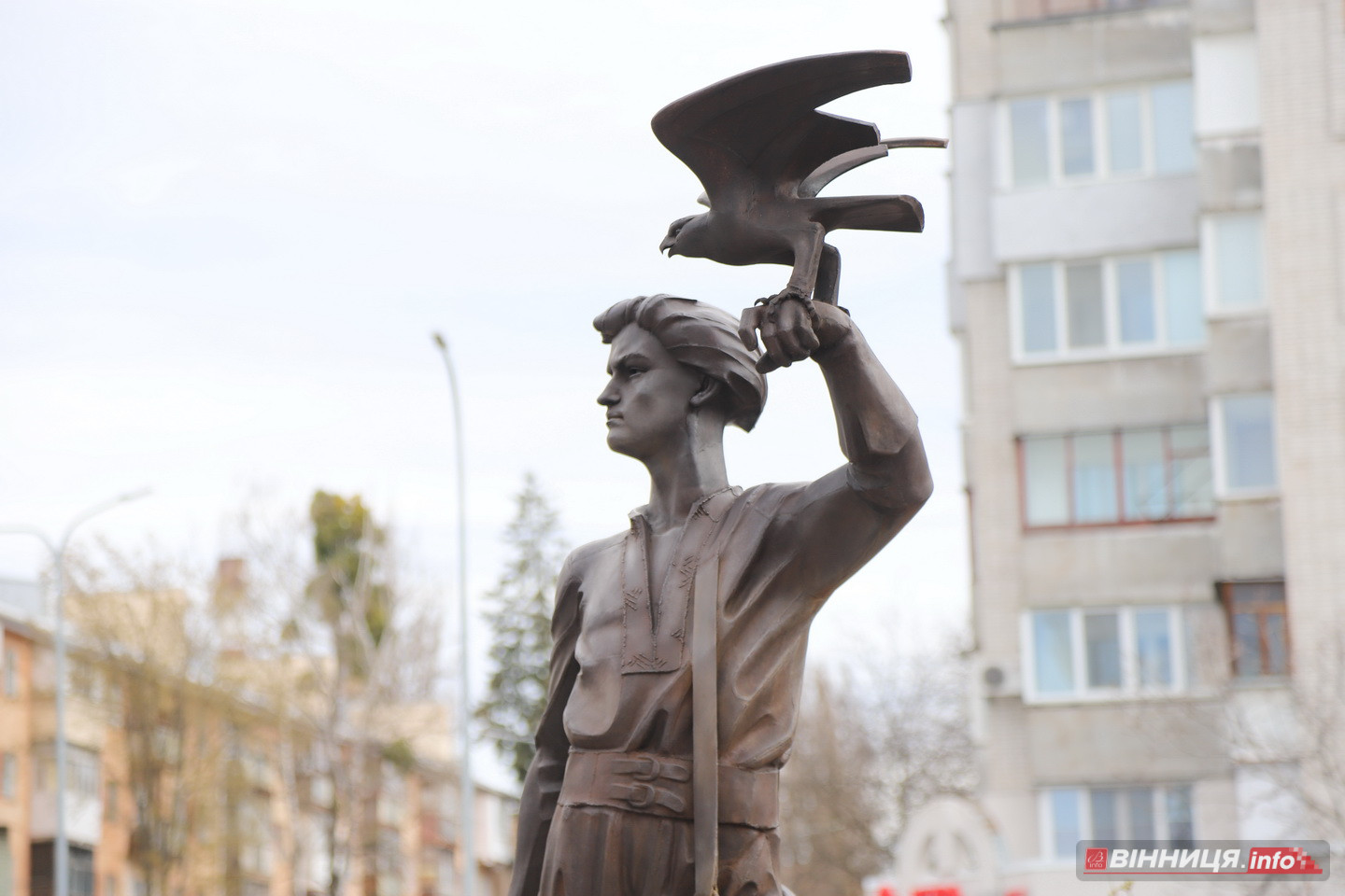 У Вінниці відкрили пам’ятник юному козачкові Джурі - фото 5