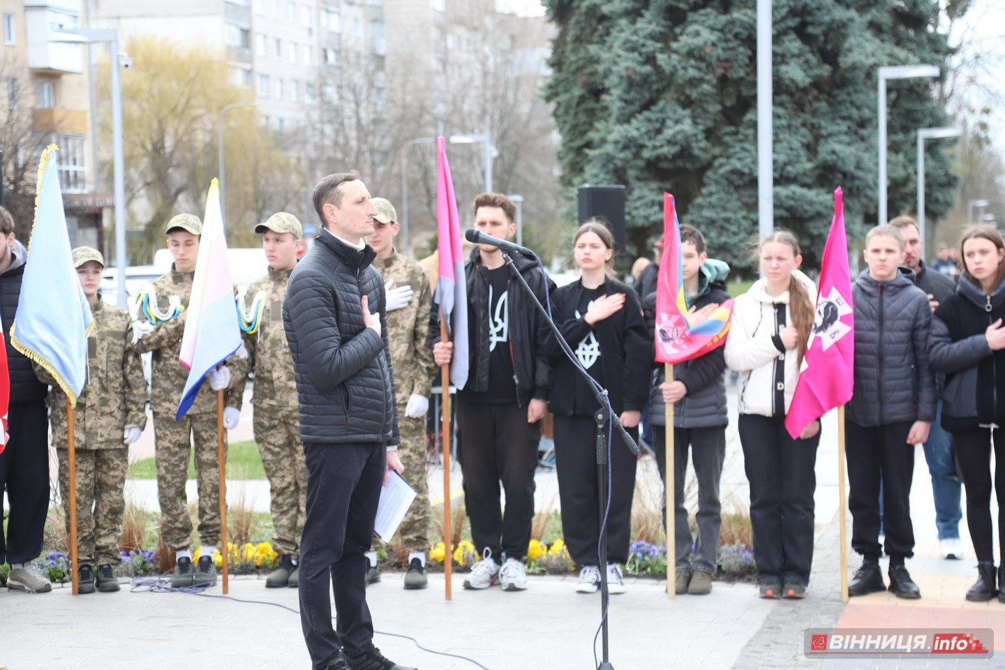 У Вінниці відкрили пам’ятник юному козачкові Джурі - фото 8