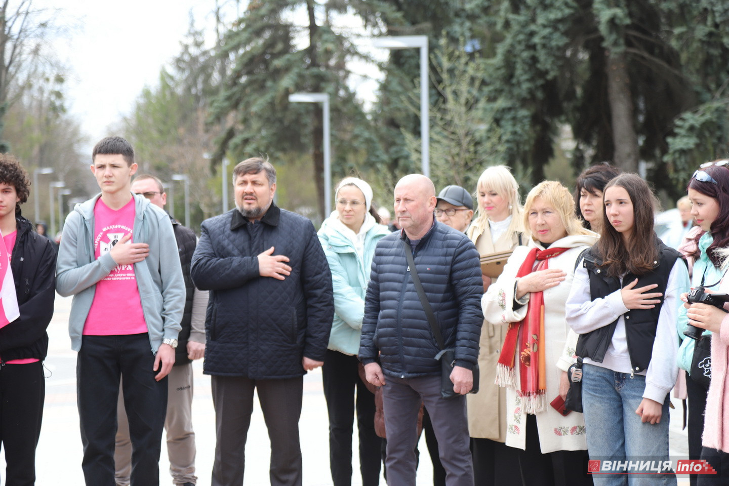 У Вінниці відкрили пам’ятник юному козачкові Джурі - фото 13