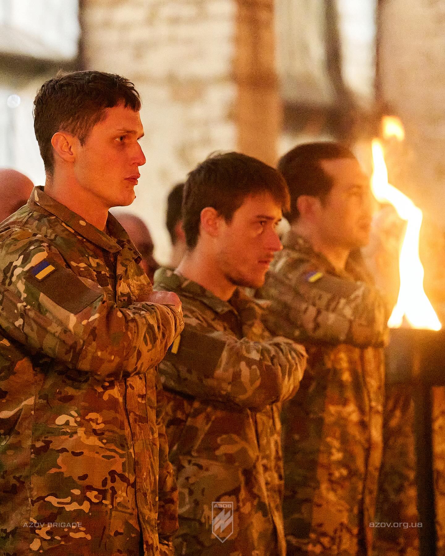 Інтернаціональний батальйон 12-ої бригади «Азов» отримав бойову хоругву - фото 3