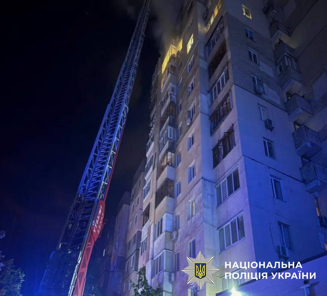 Наслідки російської атаки на Київ: відомо про 11 постраждалих - фото 3