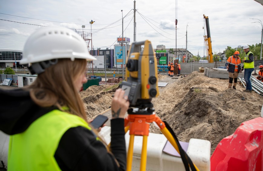 Як триває ремонт шляхопроводу біля станції метро «Дарниця»: фото - фото 3