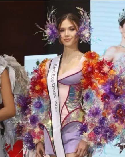 Сукня київської дизайнерки стала найкращою на Best Eco Costume in the World на Miss Eco International