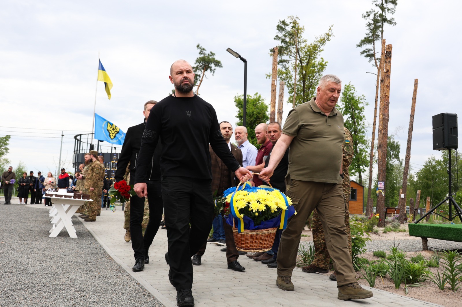 День Героїв: у Мощуні вшанували пам’ять полеглих Захисників України - фото 4