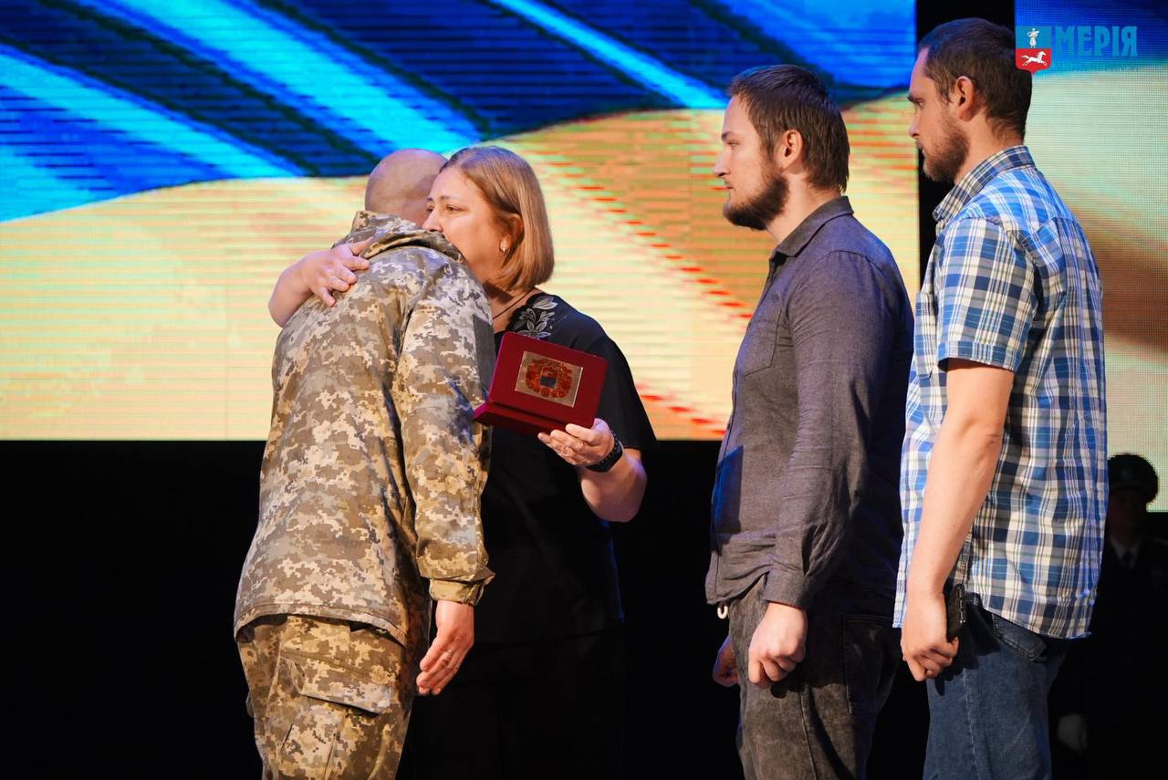 У Черкасах вшанували пам'ять загиблих захисників України - фото 2