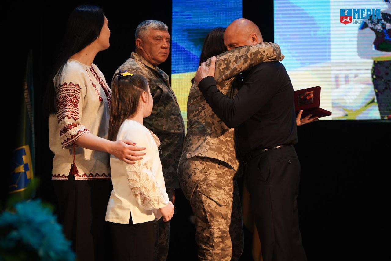 У Черкасах вшанували пам'ять загиблих захисників України - фото 4