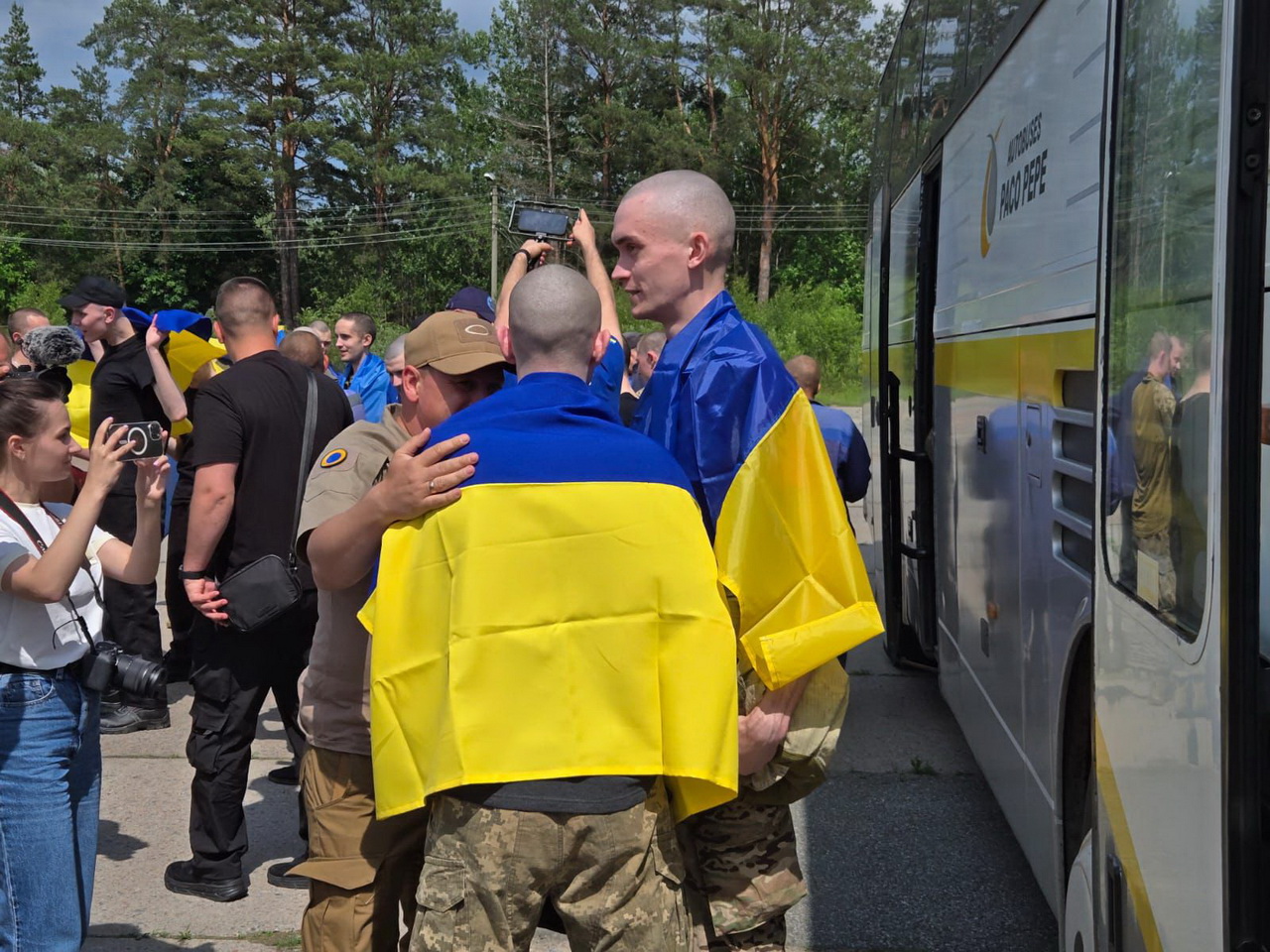 «Україна розпочала багатоступеневий обмін полоненими», – Зеленський - фото 2