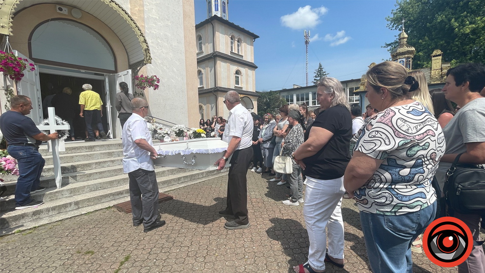Шокуюча трагедія на Івано-Франківщині: мати жорстоко вбила трирічну доньку - фото 4