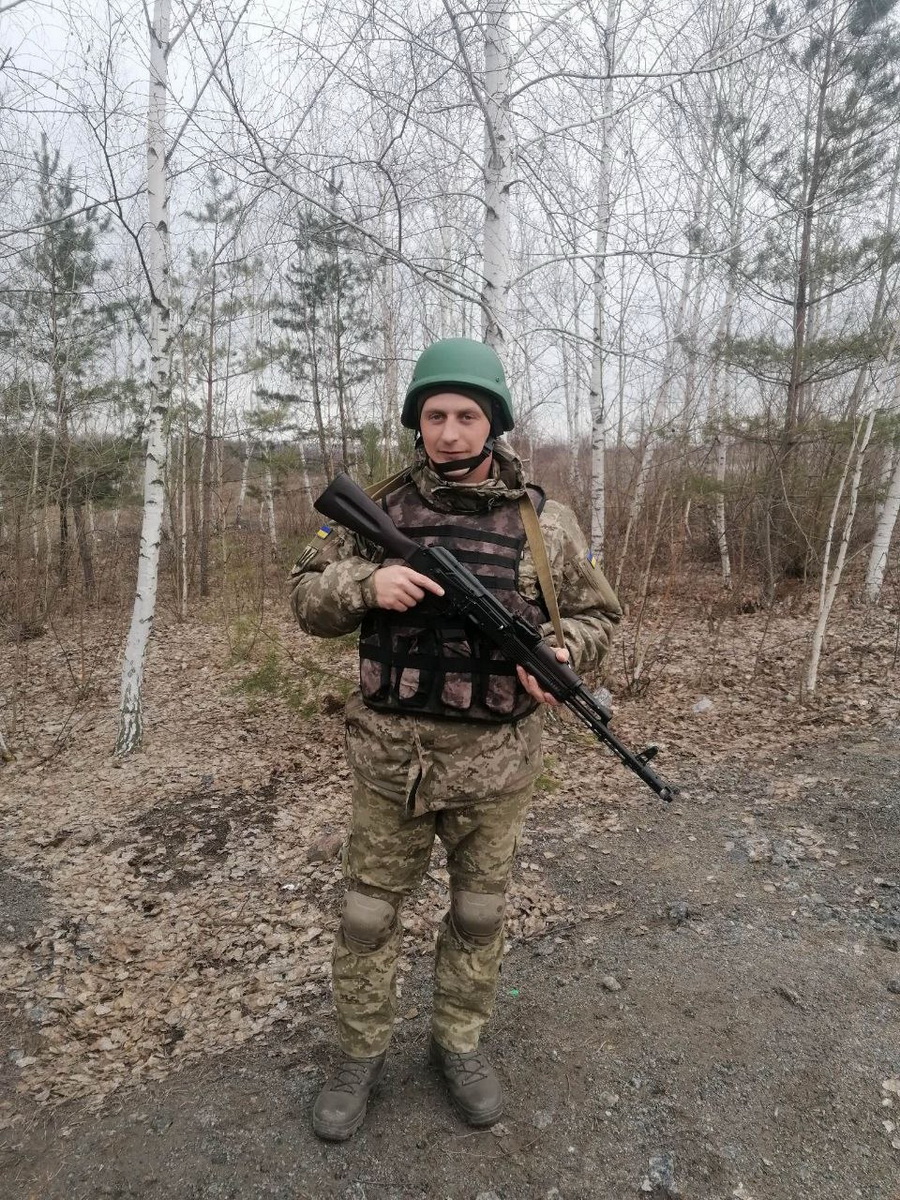 «Я не боюсь загинути за Україну і за свою сім'ю»: історія воїна з Вінниччини, у якого залишились дві маленькі донечки