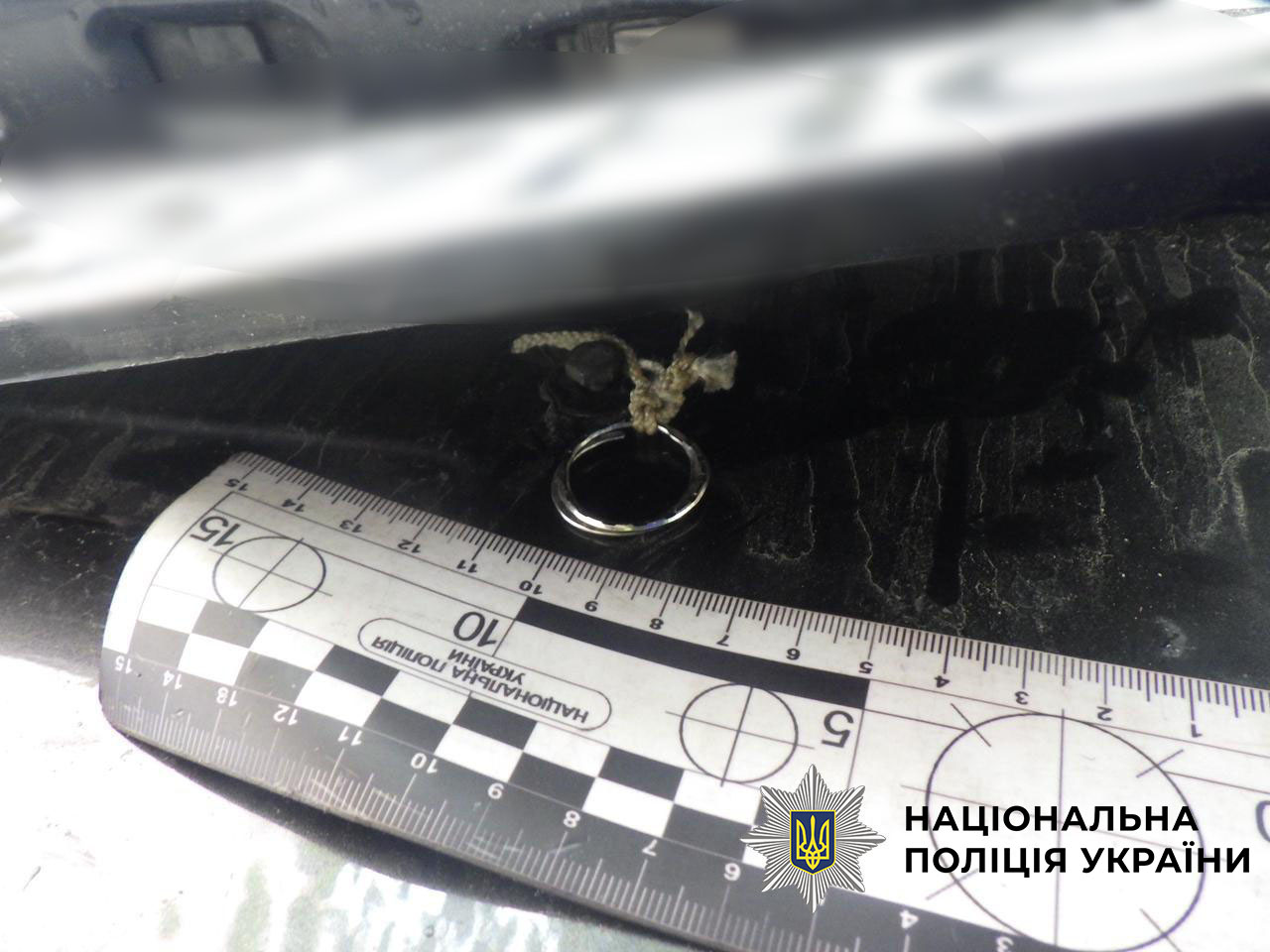 У Києві викрали 15 мільйонів гривень із багажника авто пункту обміну валют - фото 5