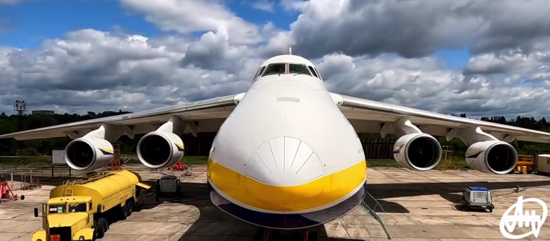 Україна модернізувала і підняла в небо літак Ан-124, його кияни знімали на відео - фото 2