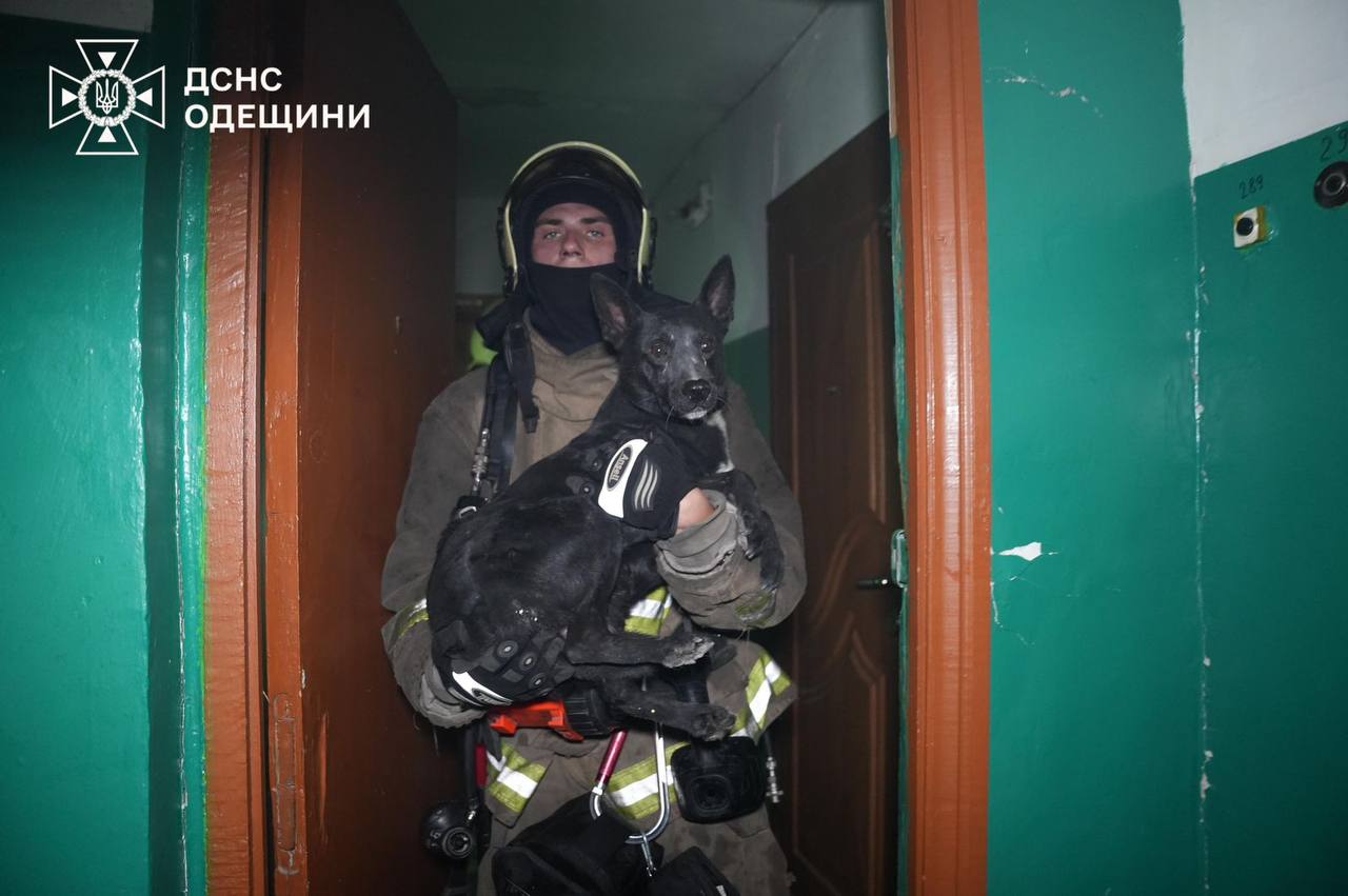 Російські дрони вдарили по Одесі: є загиблі та поранені - фото 7