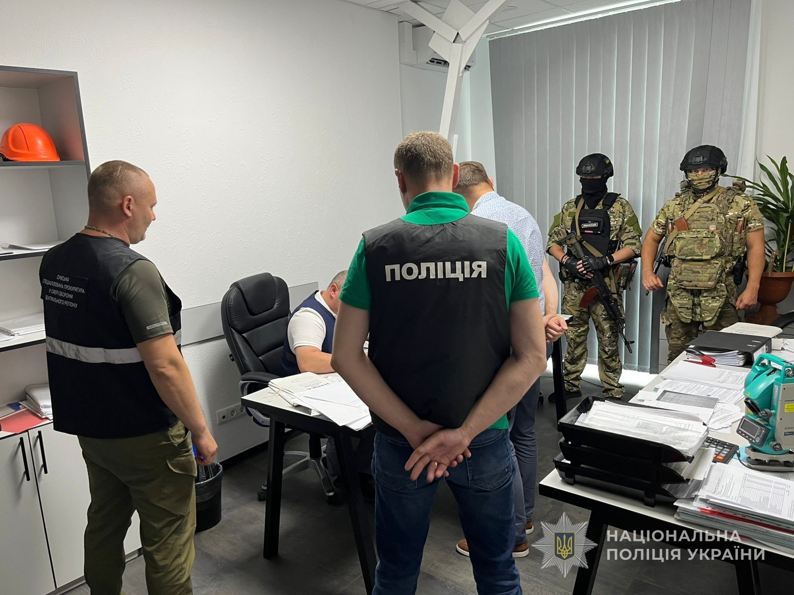 На Рівненщині директора приватної фірми підозрюють у розкраданні понад мільйона гривень, виділених на фортифікації