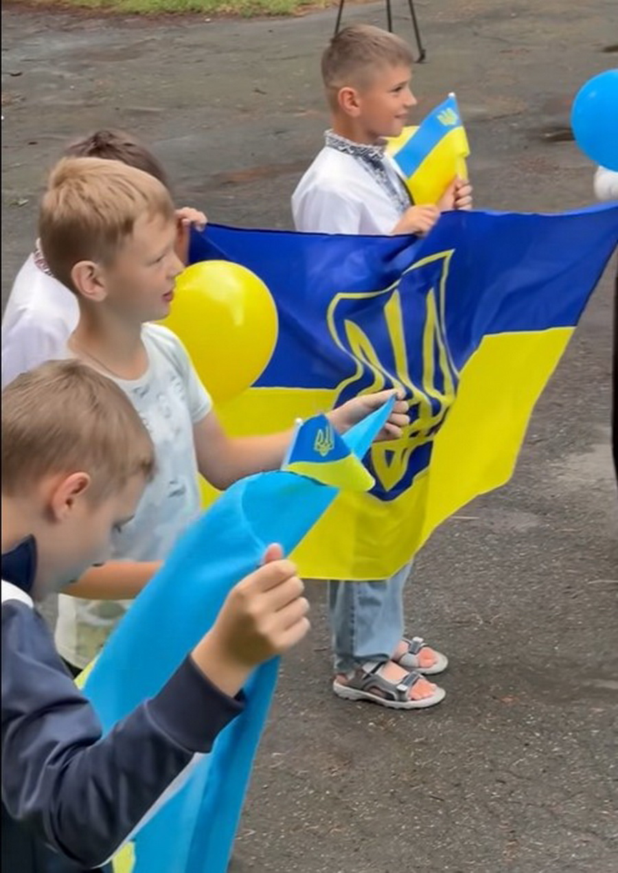 Вдома на Вінниччині зустріли захисника, який був у Якутії в російському полоні - фото 3