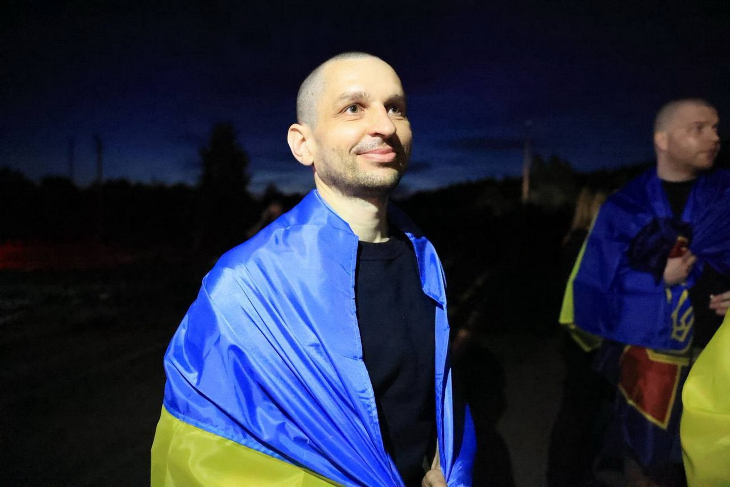 Відбувся новий етап обміну полоненими: Україна повернула додому своїх захисників