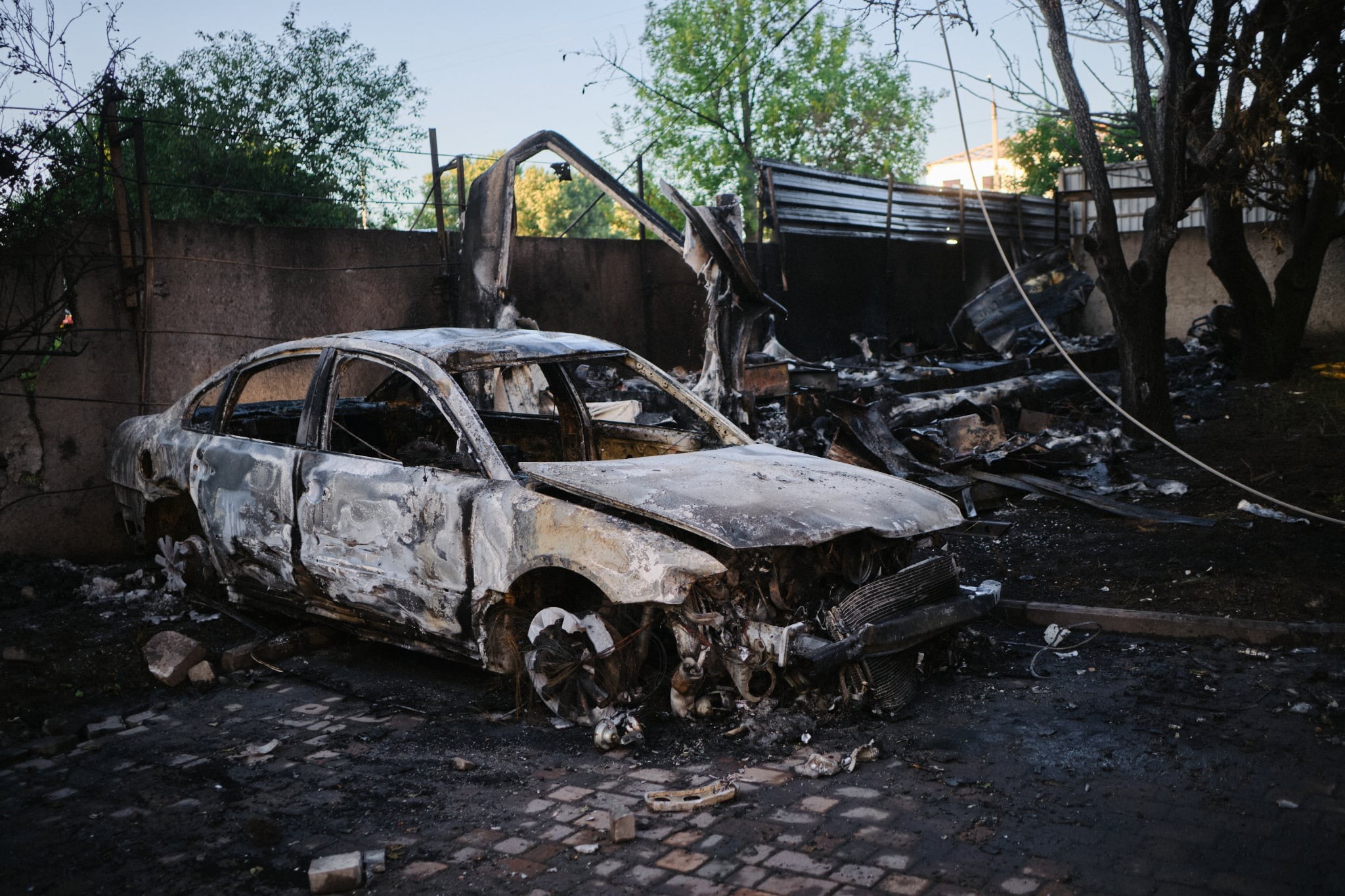 У Черкасах пошкоджено будинки, гаражі, заклади освіти та охорони здоров’я - фото 2