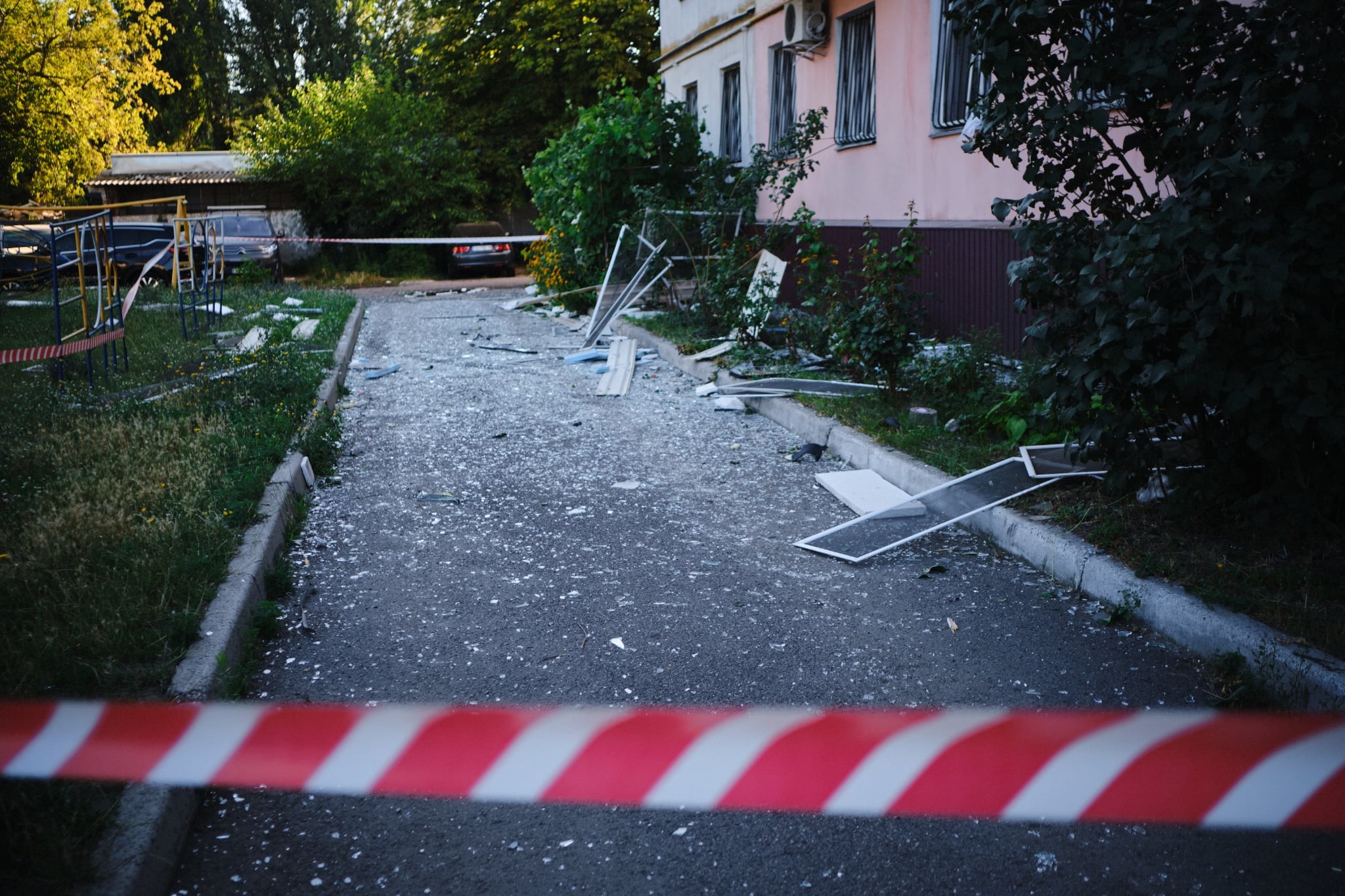 У Черкасах пошкоджено будинки, гаражі, заклади освіти та охорони здоров’я - фото 5