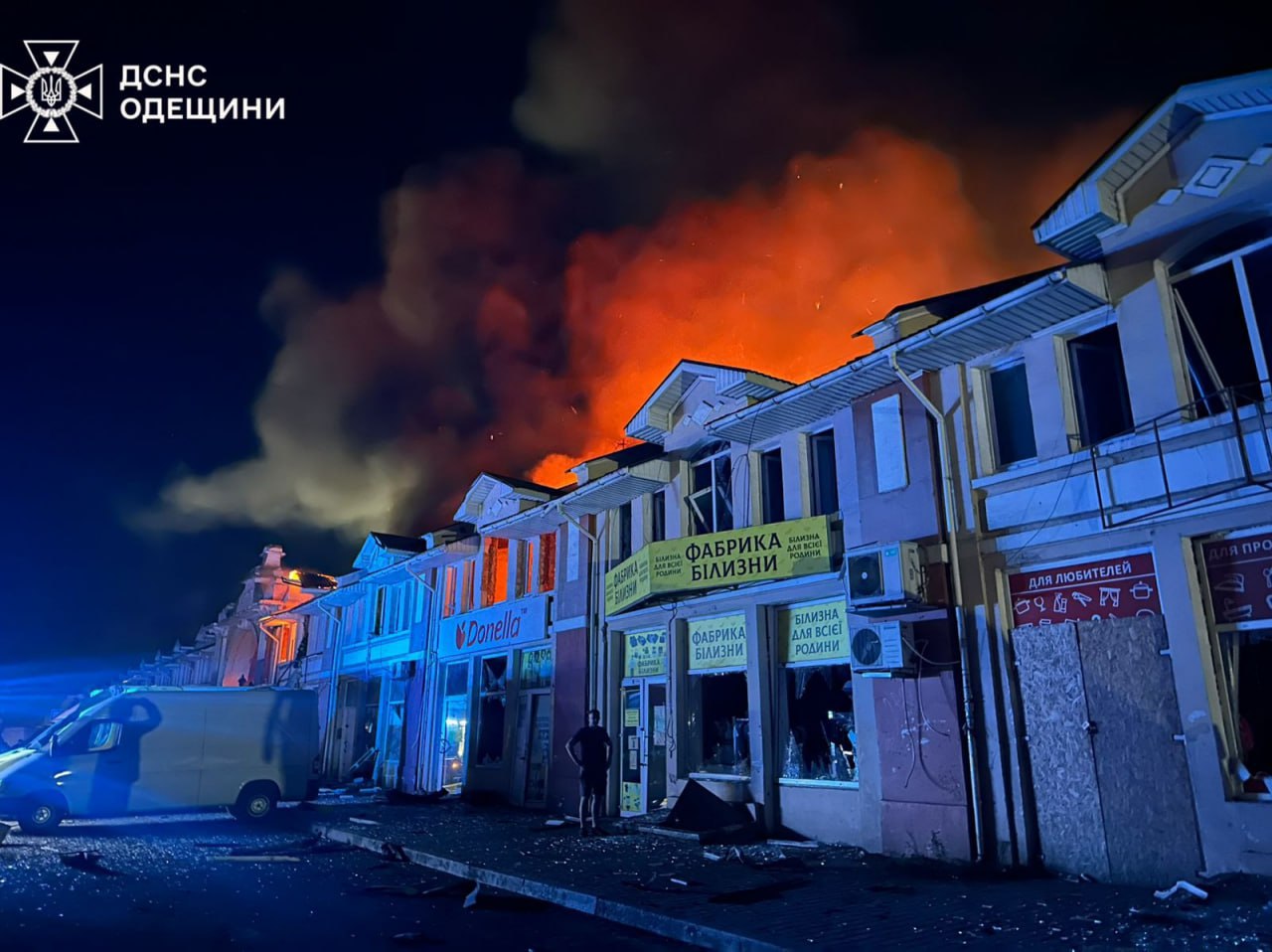 «Росія не припиняє терору»: Зеленський прокоментував російські удари по містах України - фото 5