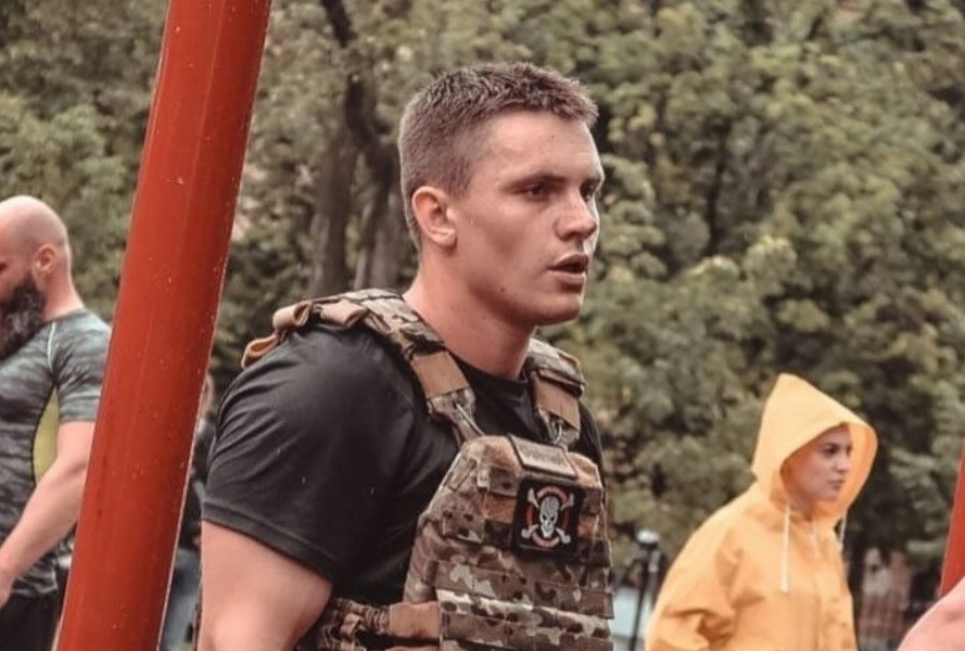 «Лікували дубинкою та електрошком»: воїн, який пережив полон та відновлюється у Вінниці